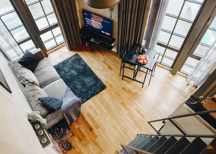 Dream Stay - Exclusive City Centre Loft With Free Parking & High Speed Wifi