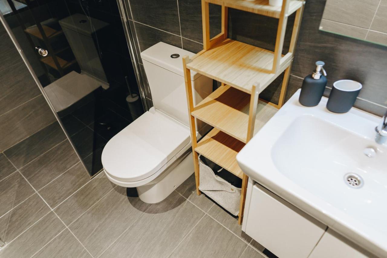 Dream - Exclusive Centre Loft With Free Parking & High Speed Wifi * Tallinn