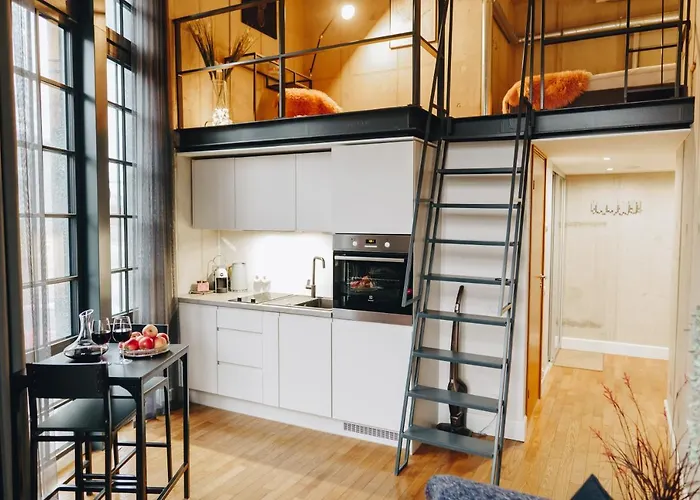 Dream Stay - Exclusive City Centre Loft With Free Parking & High Speed Wifi
